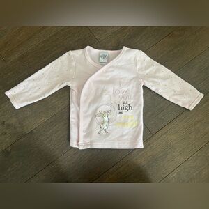 ❤️4 for $25❤️ Guess how much I love you top size 9 months‎